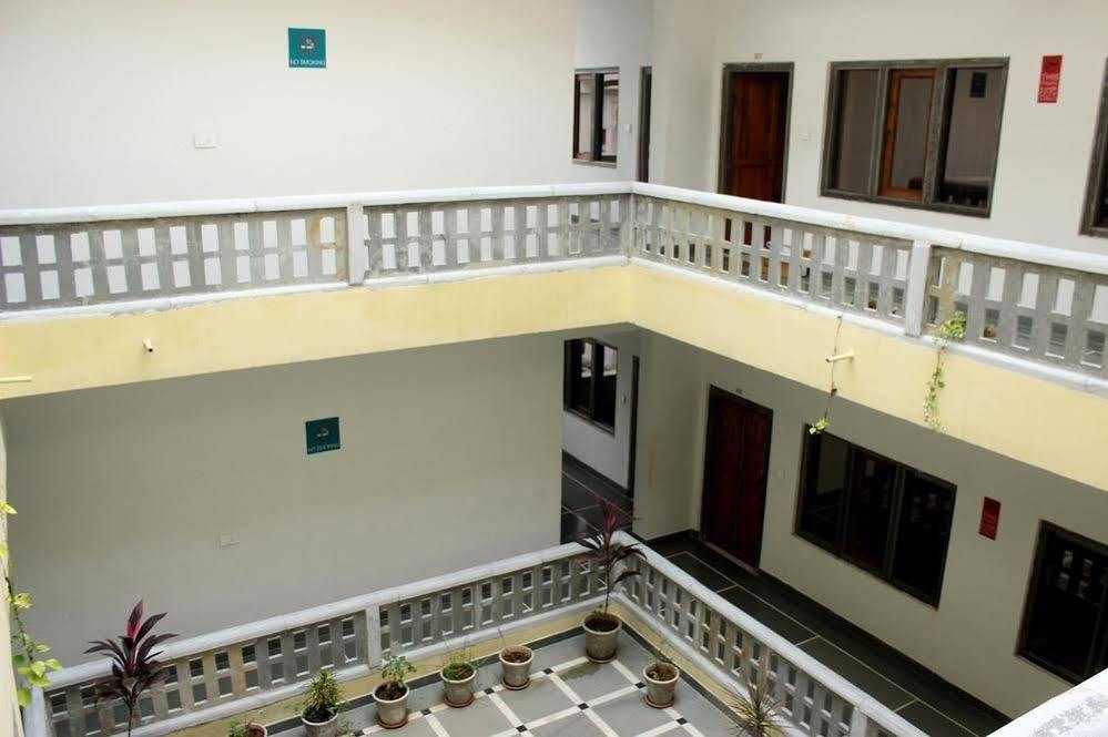Oyo 1159 Hotel Chandra Prakash Udaipur Extérieur photo
