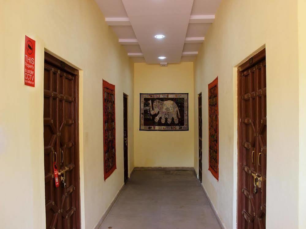 Oyo 1159 Hotel Chandra Prakash Udaipur Extérieur photo