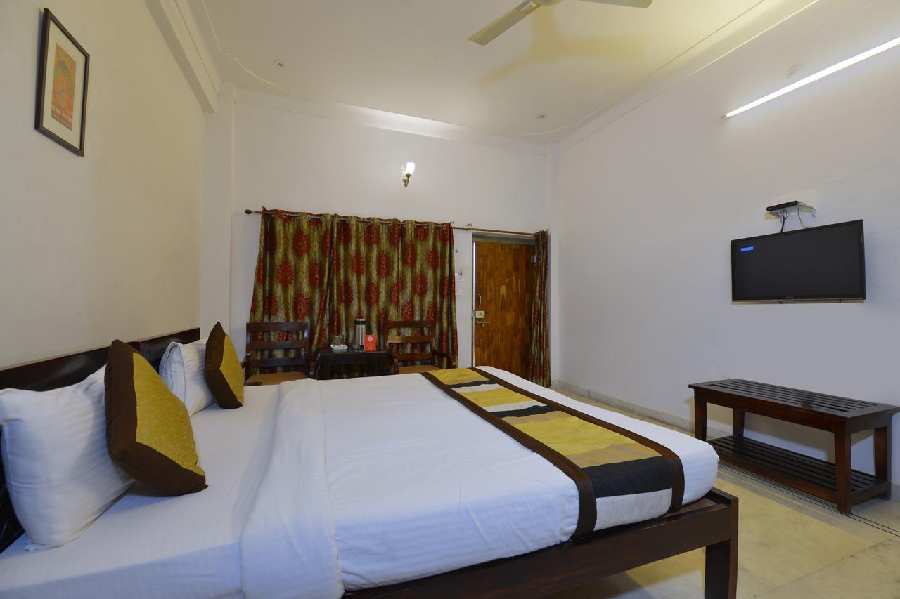 Oyo 1159 Hotel Chandra Prakash Udaipur Extérieur photo