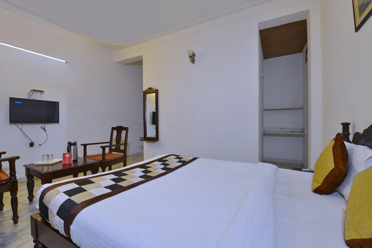 Oyo 1159 Hotel Chandra Prakash Udaipur Extérieur photo