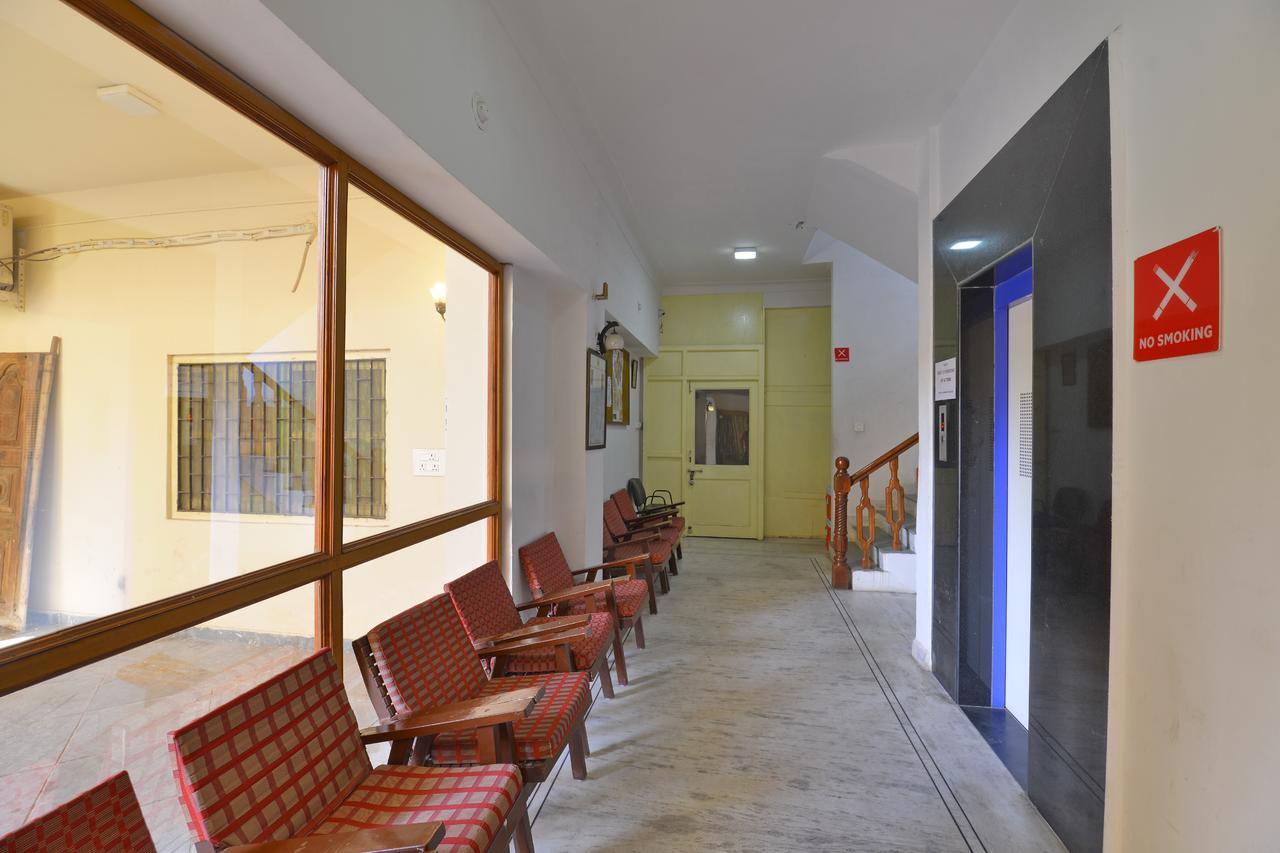 Oyo 1159 Hotel Chandra Prakash Udaipur Extérieur photo