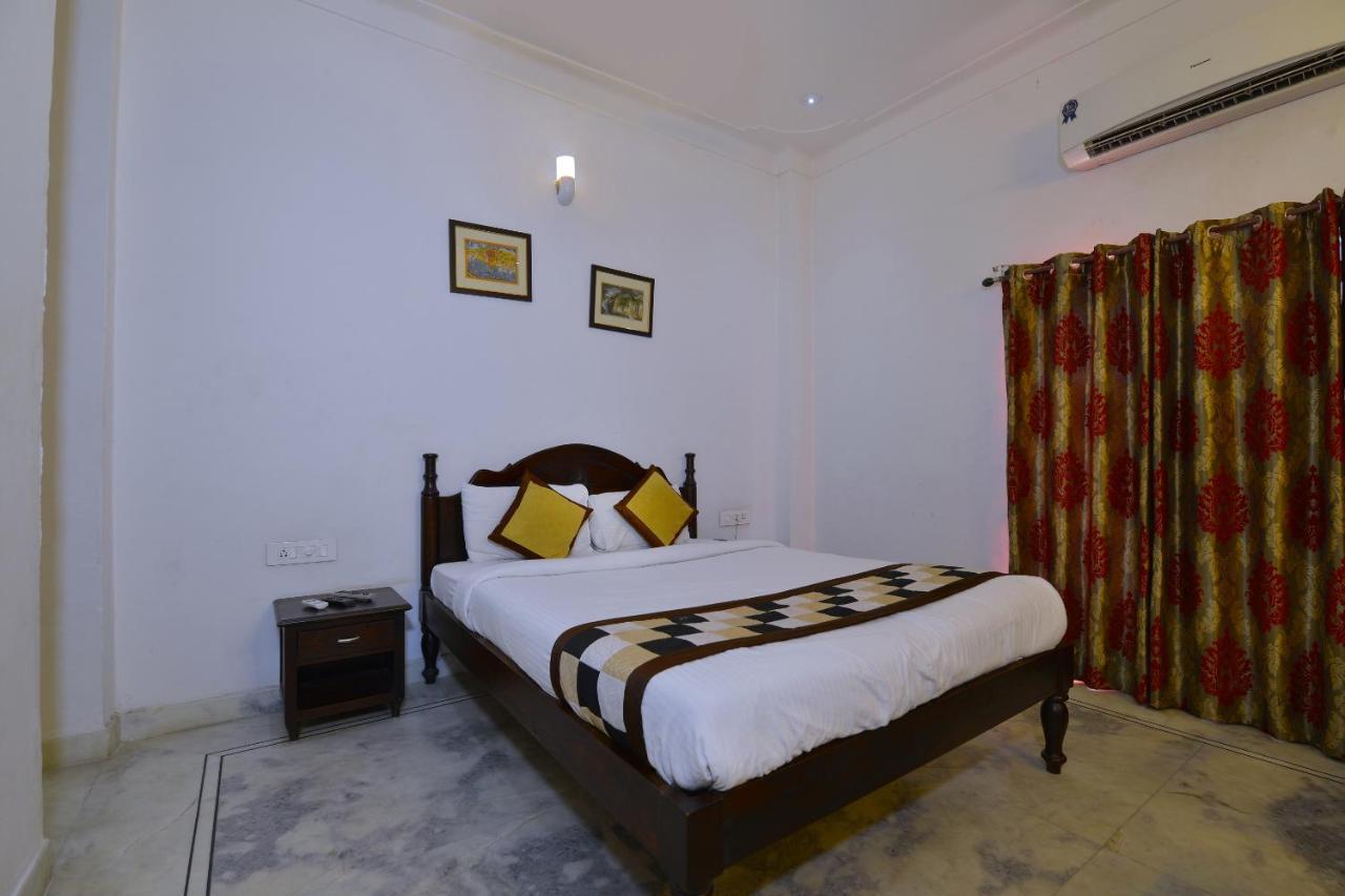 Oyo 1159 Hotel Chandra Prakash Udaipur Extérieur photo